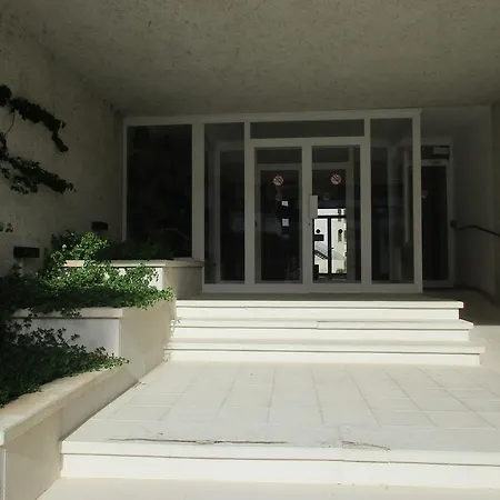 Blaumar B-18 Inmoestarit Apartment