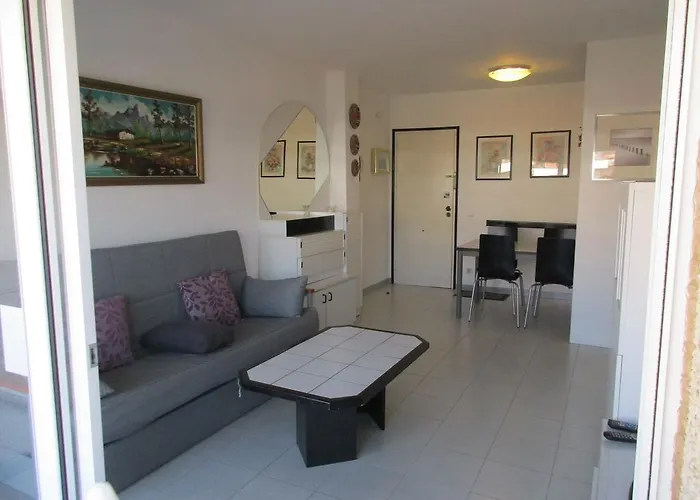 Blaumar B-18 Inmoestarit Apartman